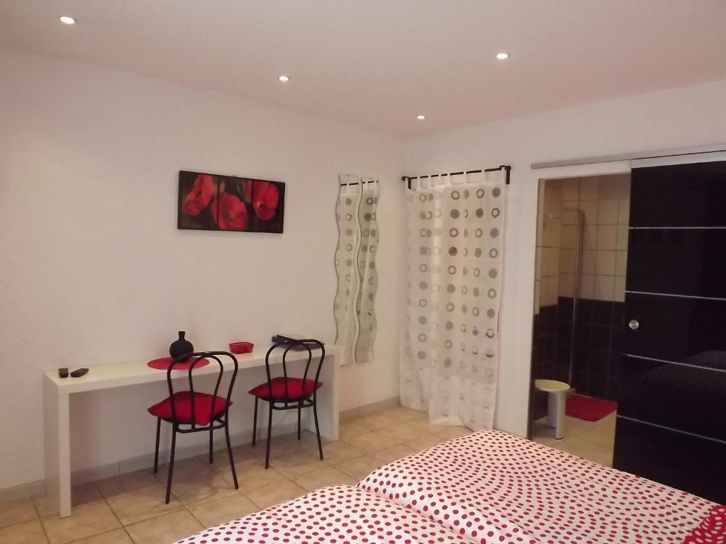 אלבון Chambres D'Hotes- Le Pre Aux Anes חדר תמונה