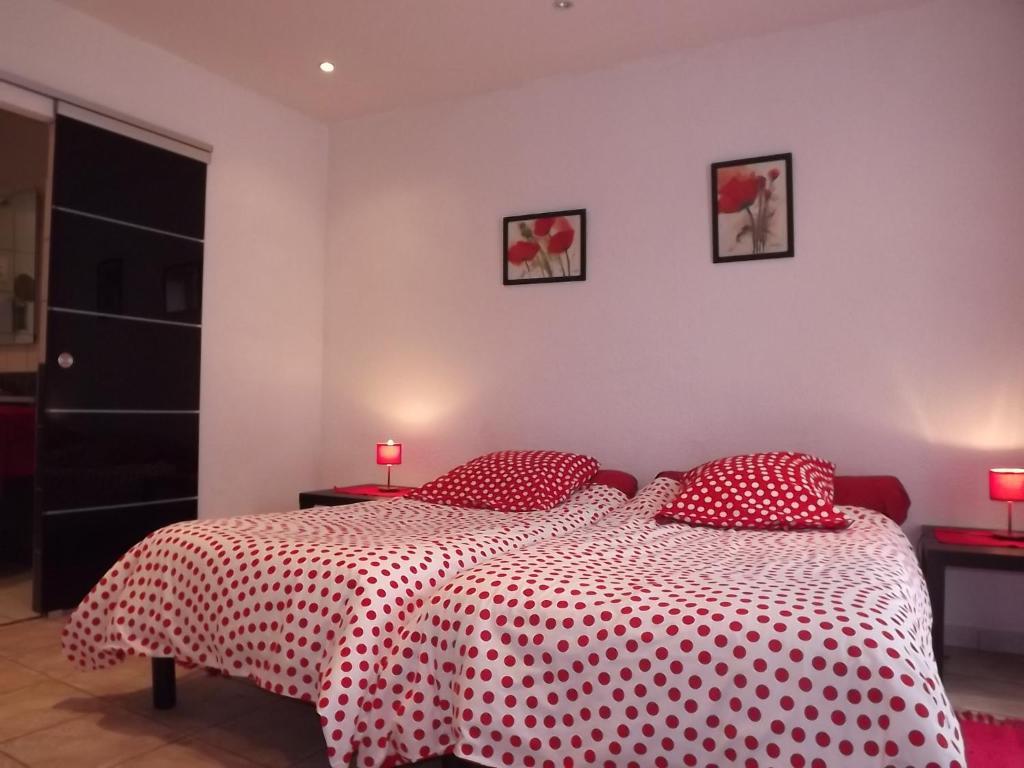 אלבון Chambres D'Hotes- Le Pre Aux Anes חדר תמונה