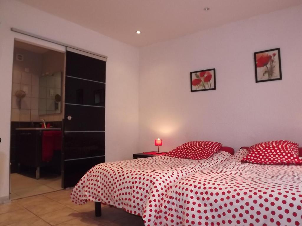 אלבון Chambres D'Hotes- Le Pre Aux Anes חדר תמונה